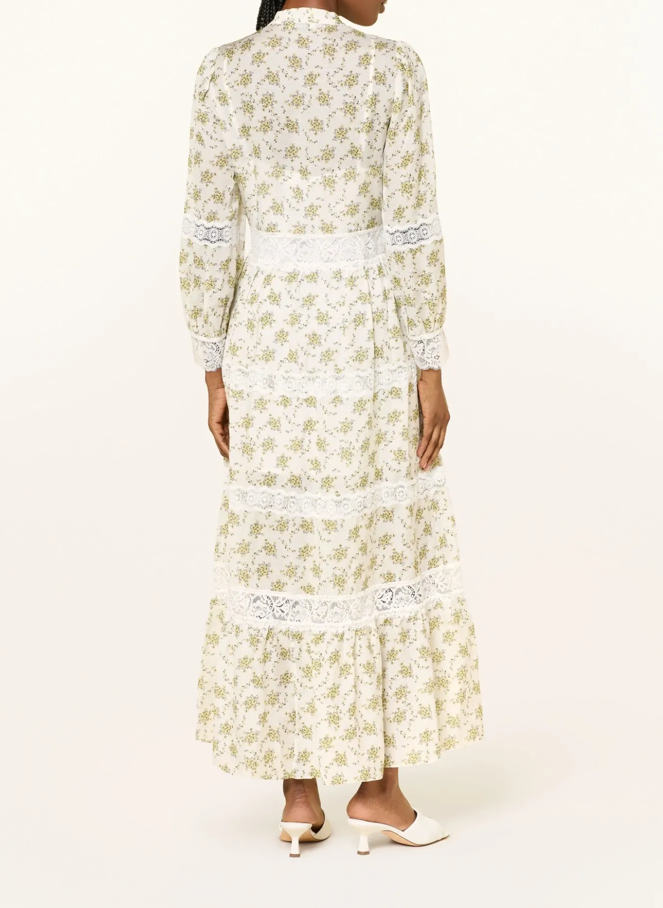 Kleid mit Leinen und 3/4-Arm