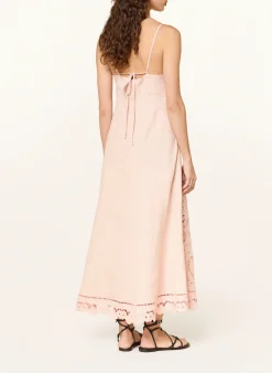 Kleid mit Lochspitze