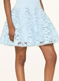 Kleid mit Spitze