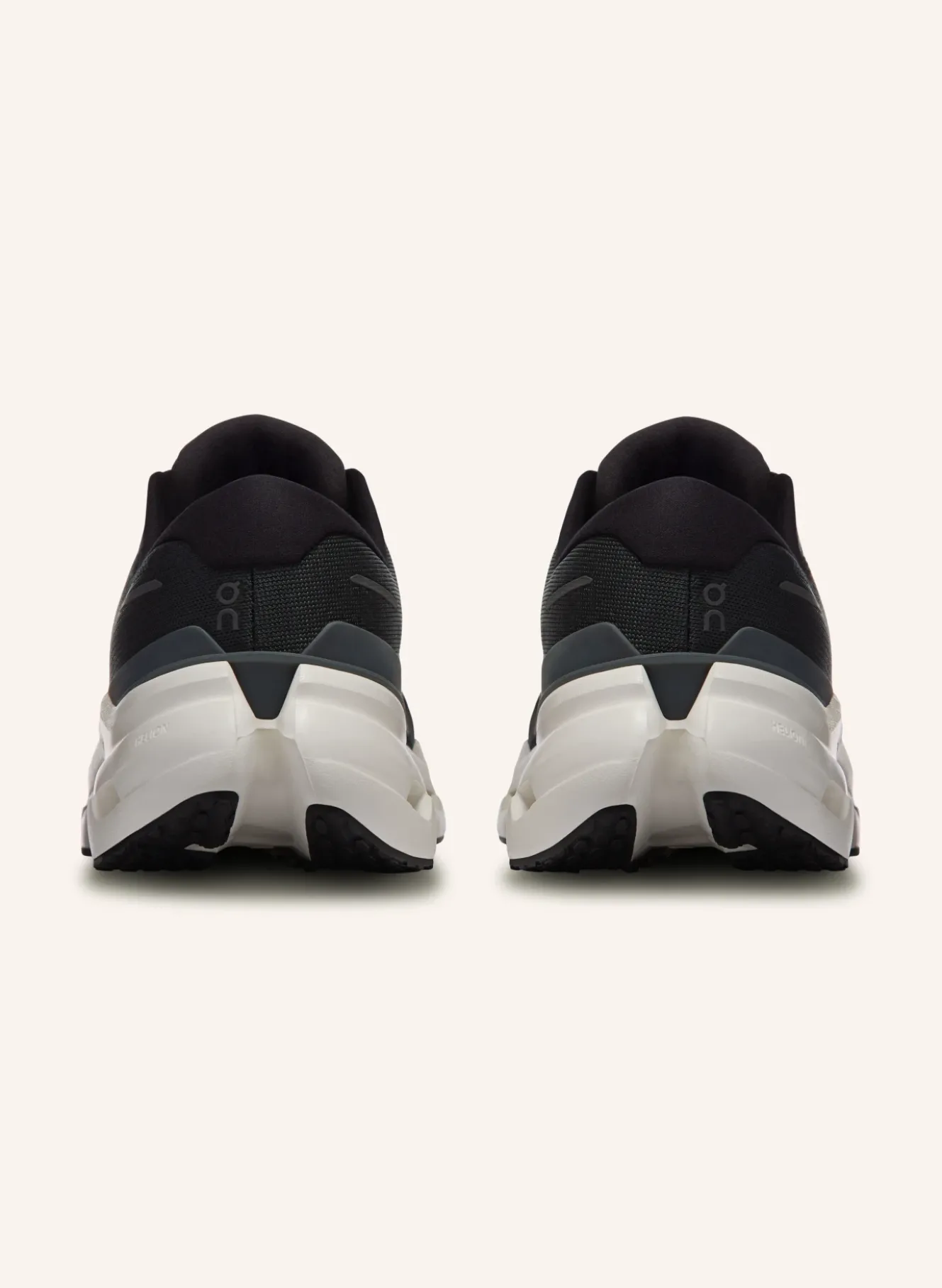 Laufschuhe CLOUDRUNNER 3