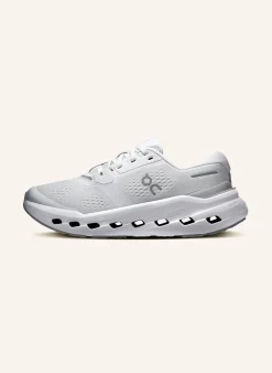 Laufschuhe CLOUDRUNNER 3
