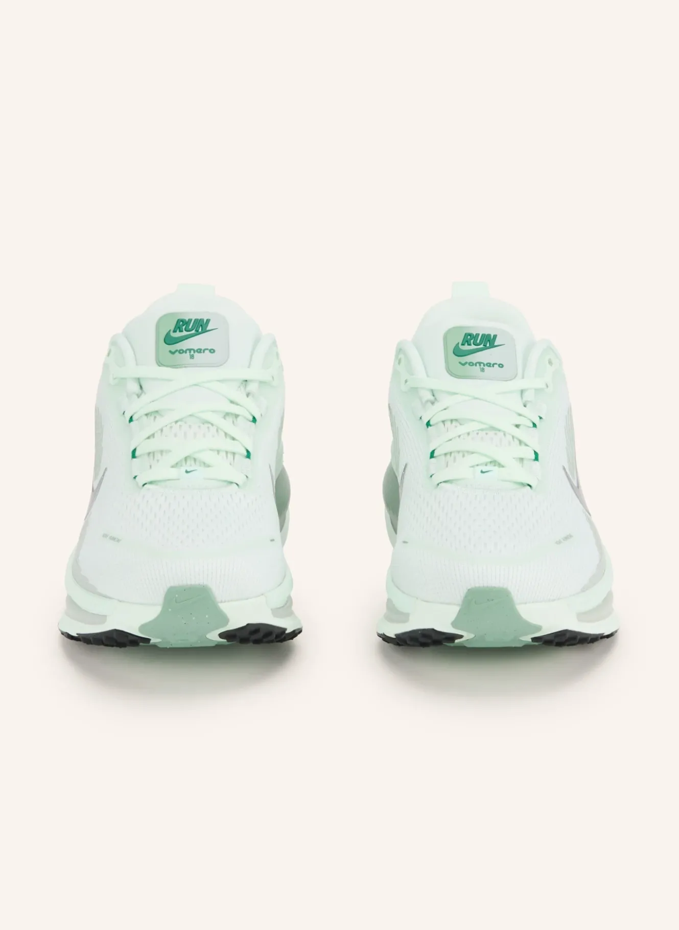 Laufschuhe VOMERO 18