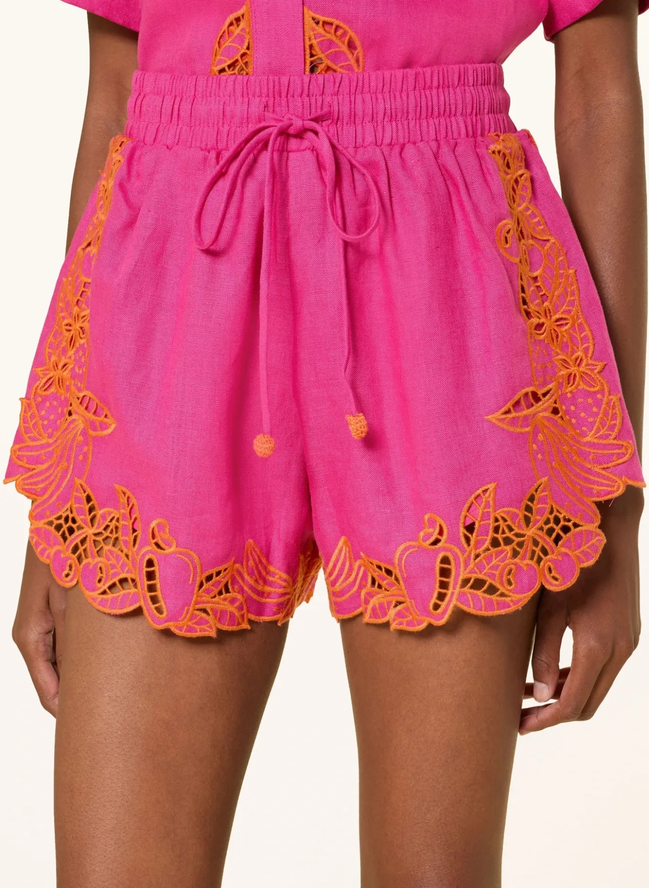 Leinenshorts FRUIT RICHILIUER ARTISANAL mit Lochspitze
