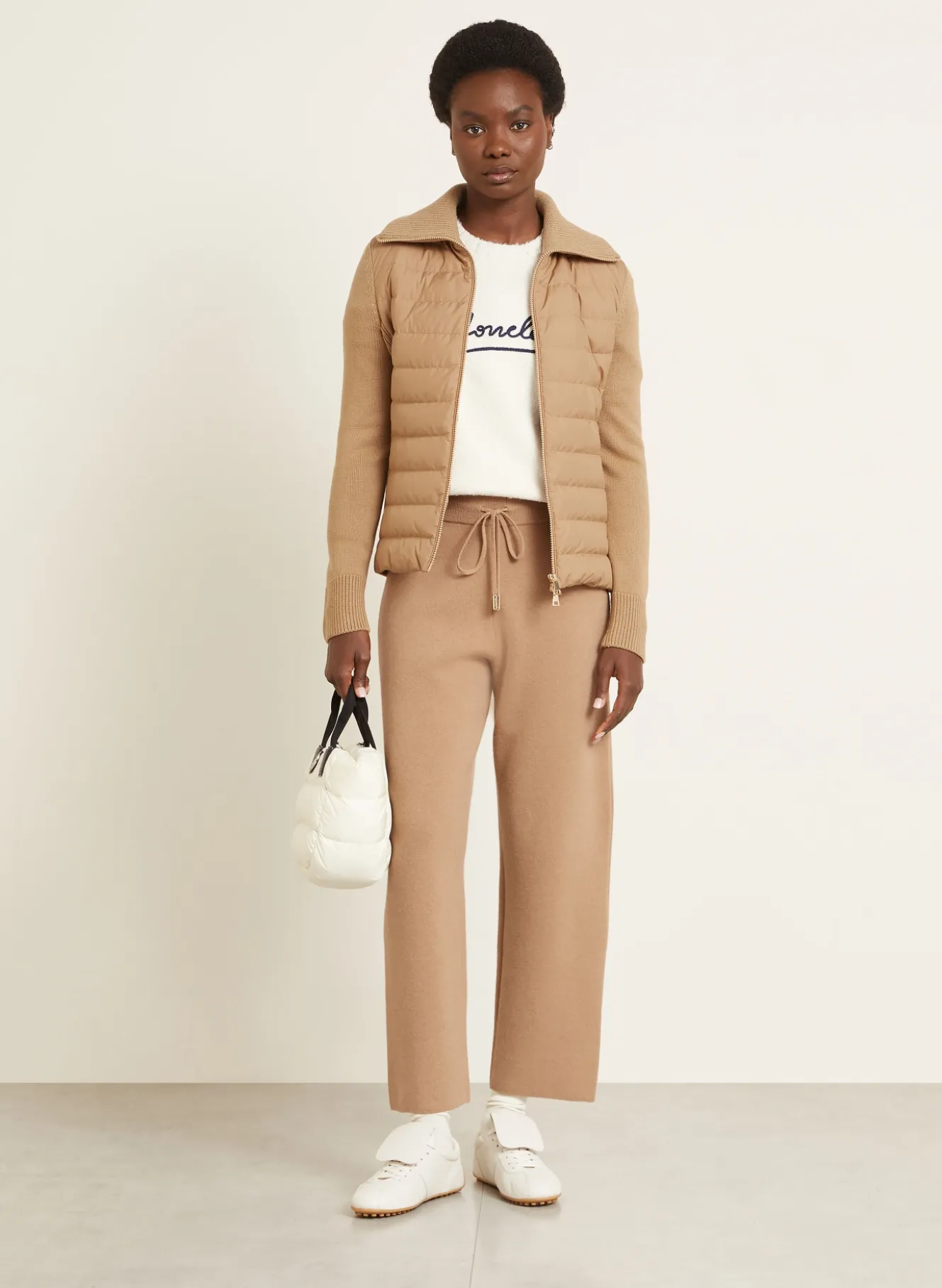 Lightweight-Daunenjacke im Materialmix
