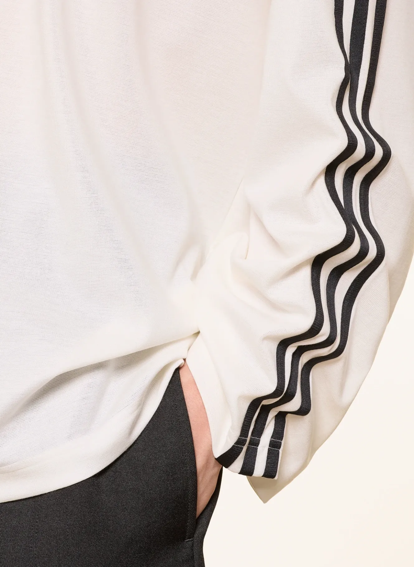 Longsleeve mit Galonstreifen