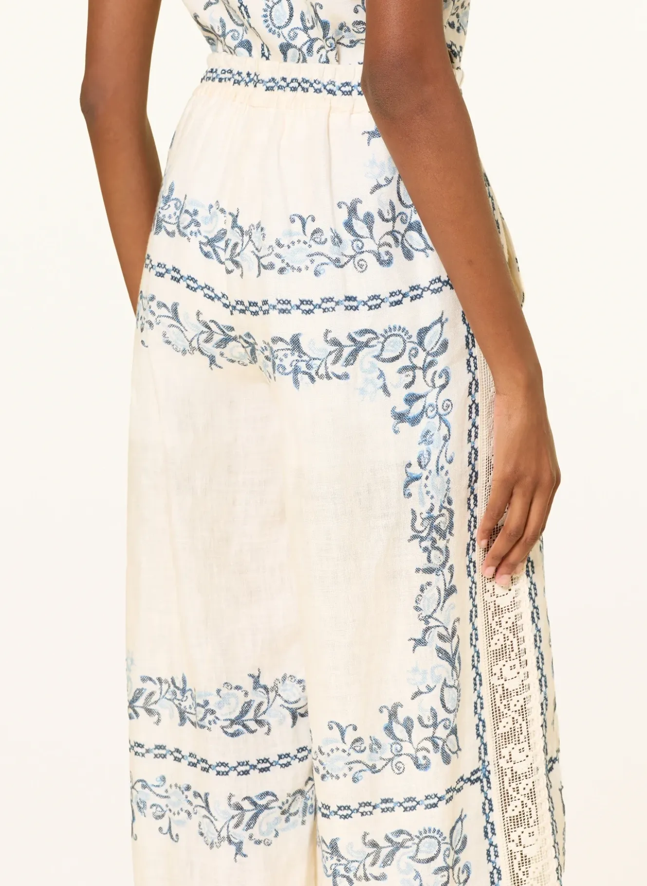 Marlenehose aus Leinen mit Spitze