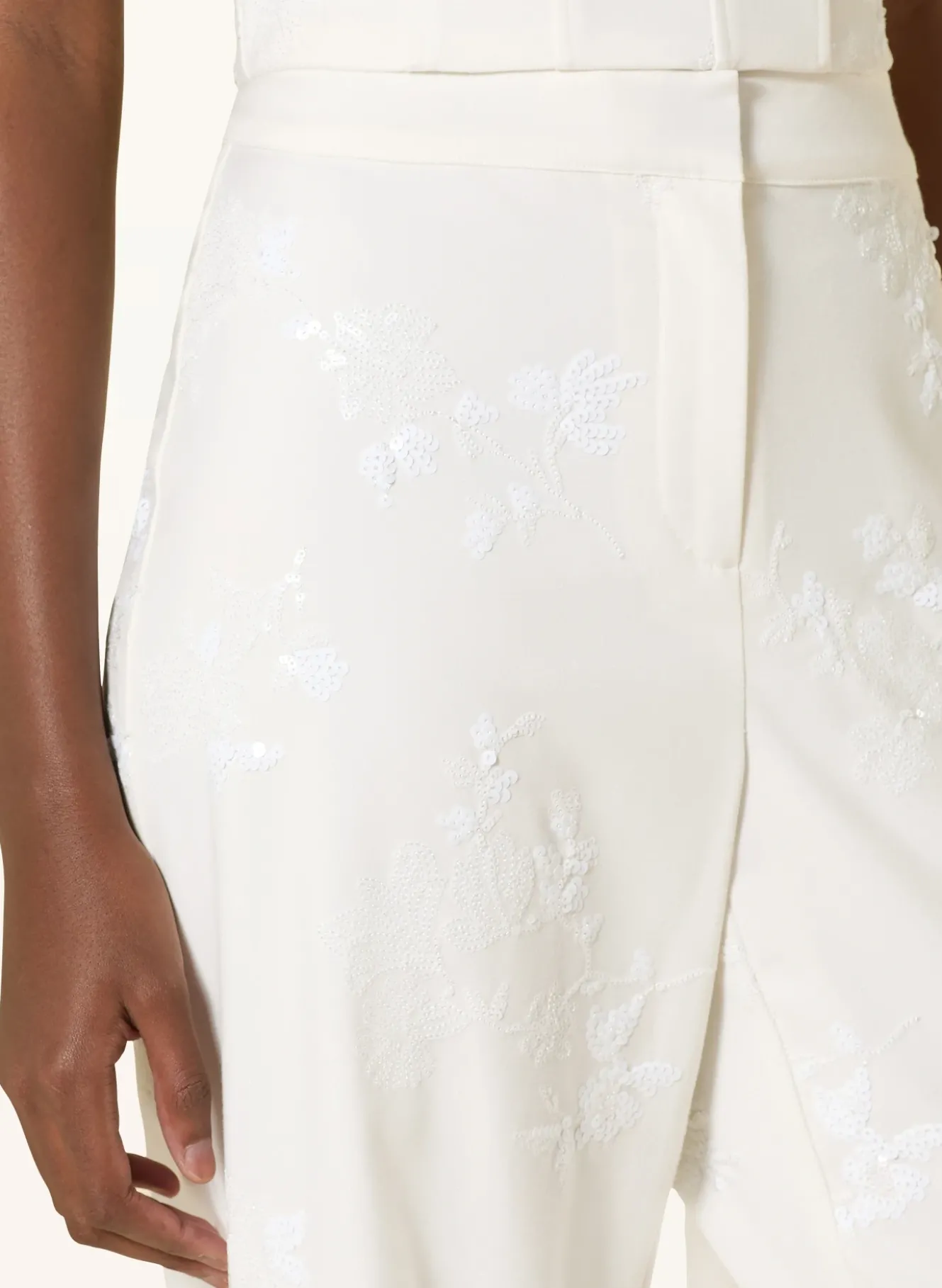 Marlenehose mit Pailletten