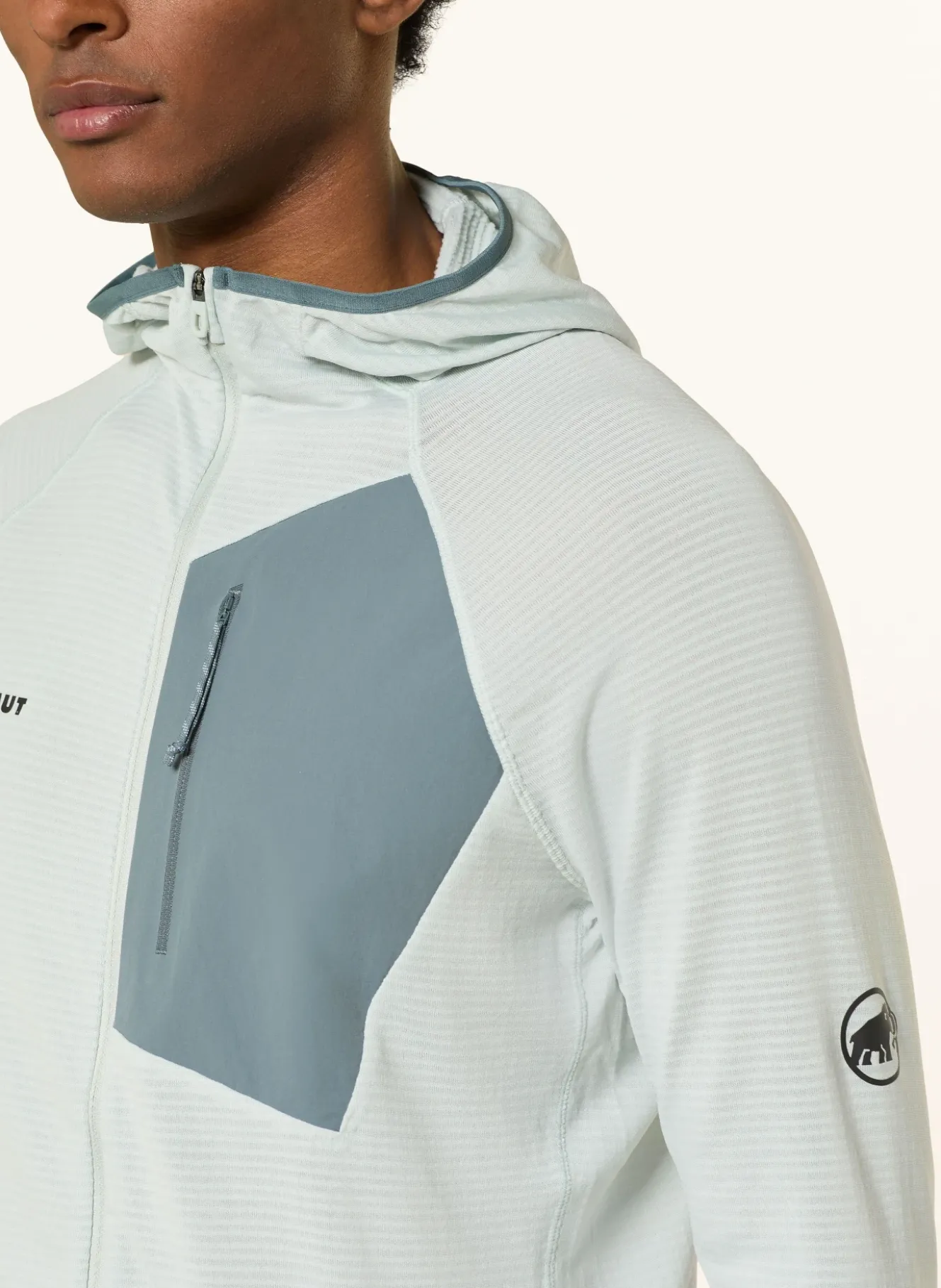 Midlayer AENERGY LIGHT HOODED