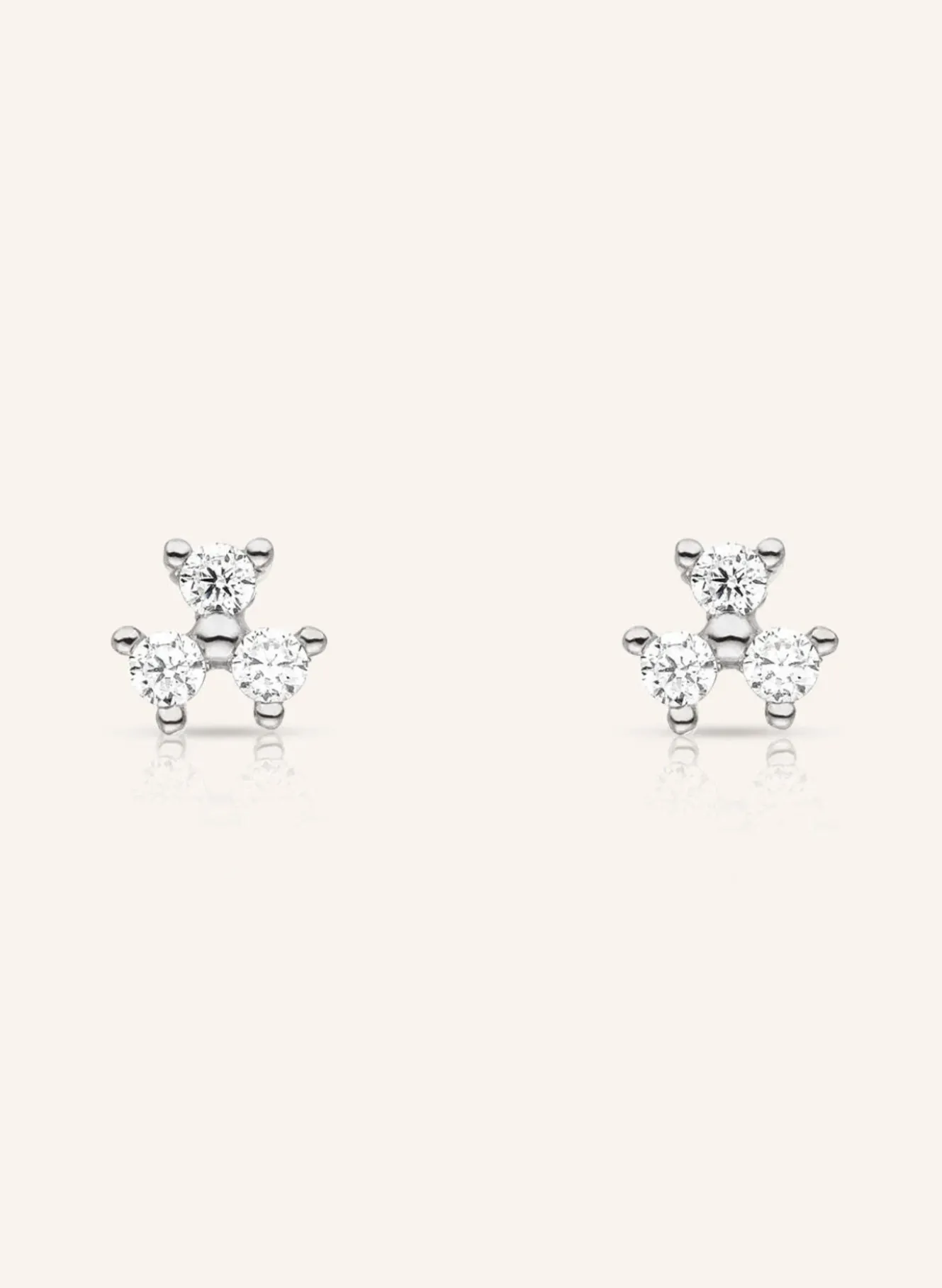 Ohrstecker FLEUR aus 14 Karat Weißgold und 0,16ct. Diamanten