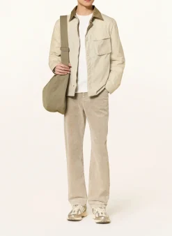 Overjacket im Materialmix