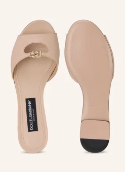 Pantoletten mit Cut-outs