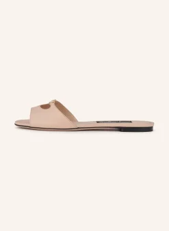 Pantoletten mit Cut-outs