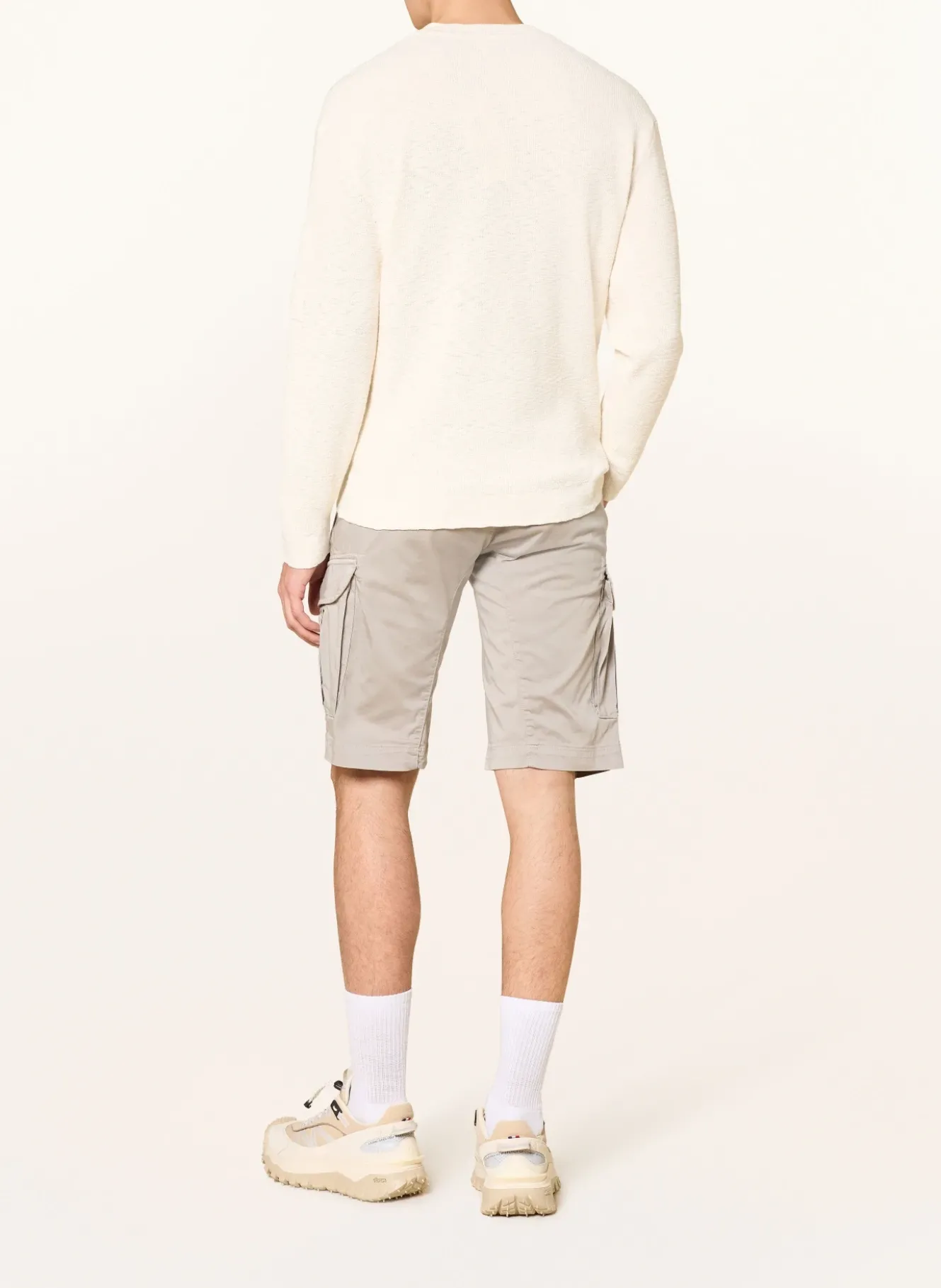 Pullover