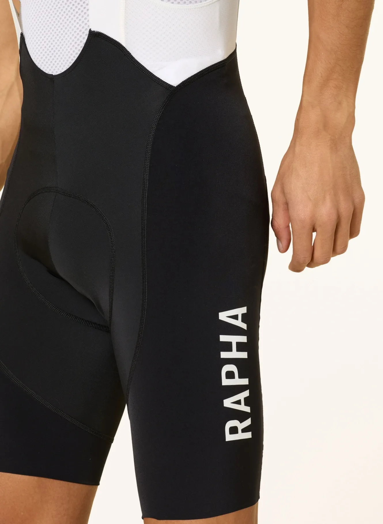 Radhose PRO TEAM BIB III mit Trägern und gepolstertem Einsatz