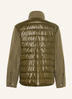 Regenjacke im Materialmix