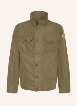 Regenjacke im Materialmix