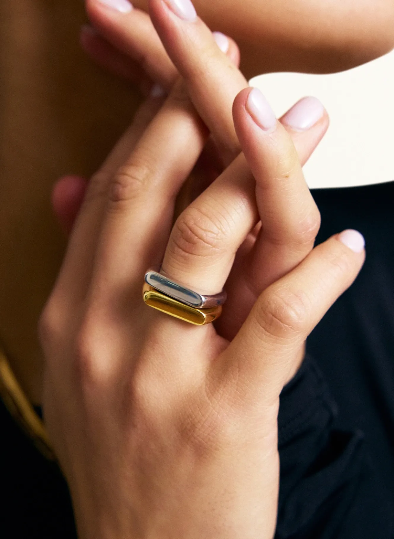 Ring CHARLIE