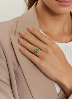 Ring EDEN aus 14 Karat Gelbgold mit Smaragd und Diamanten