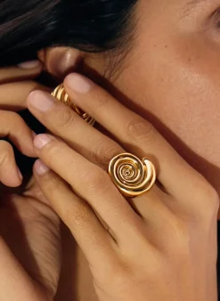 Ringe SPIRAL DOME STATEMENT RING by GLAMBOU