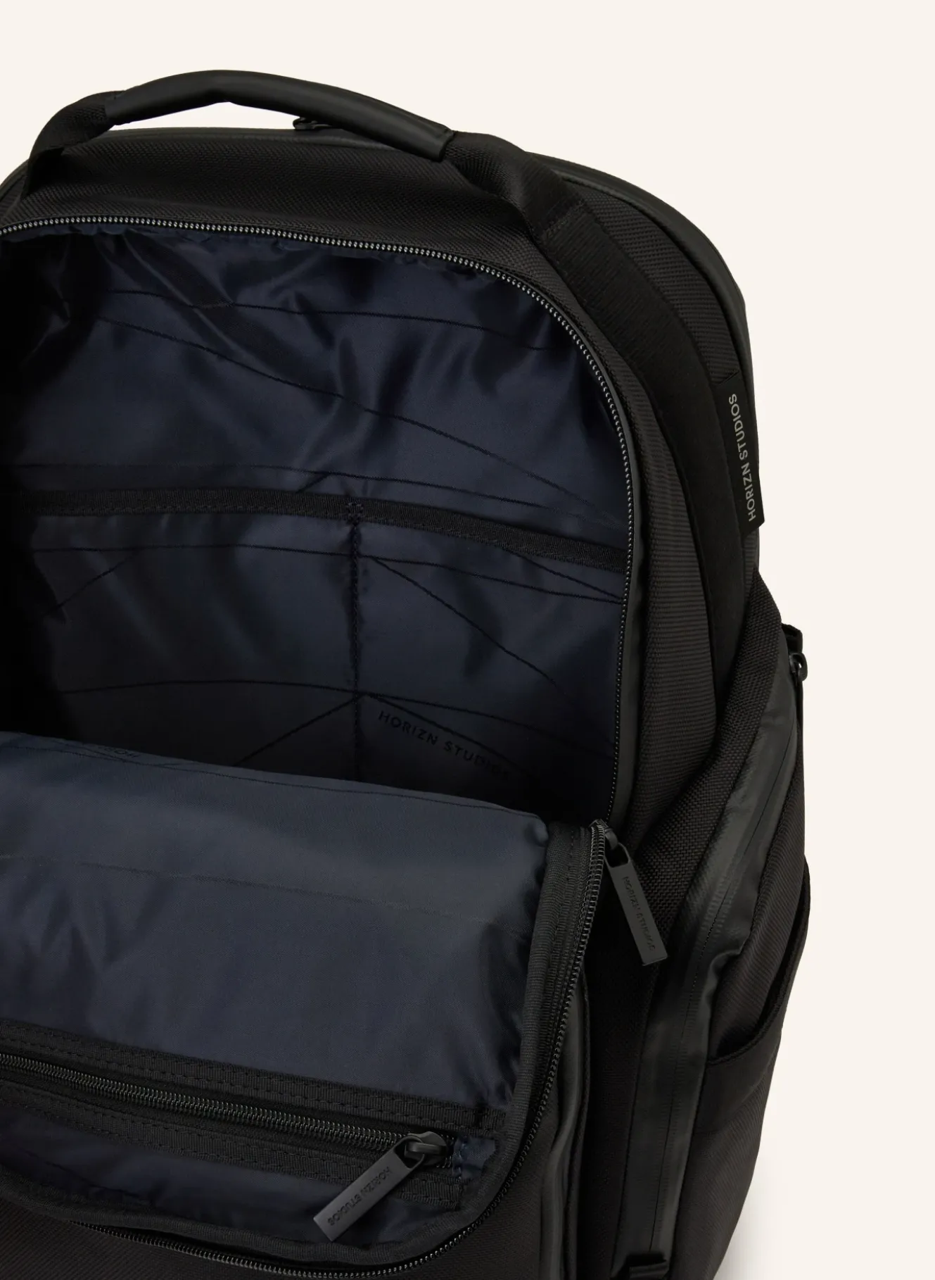 Rucksack MIDTOWN 32 l mit Laptop-Fach