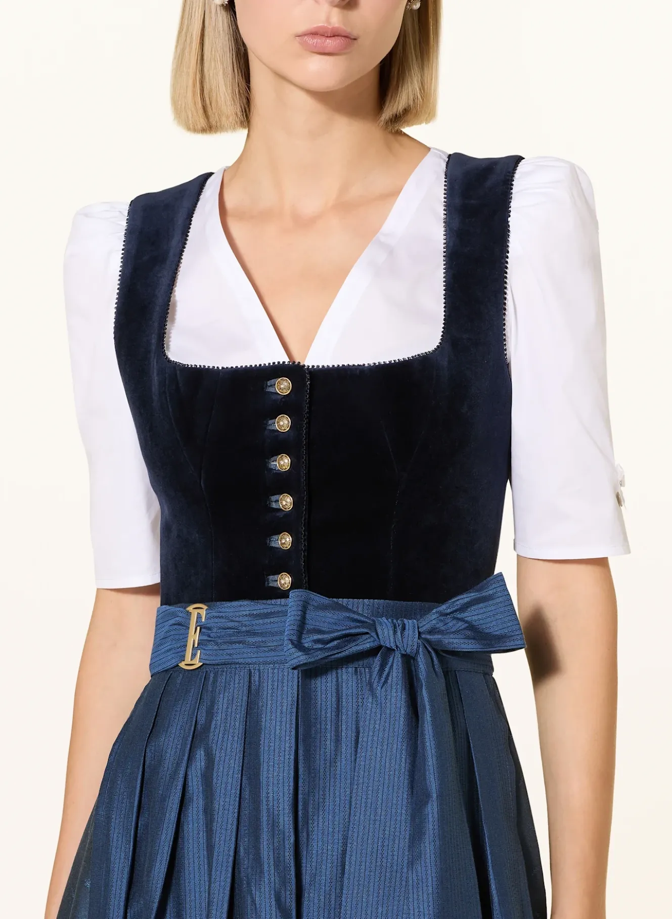 Samt-Dirndl ELLE
