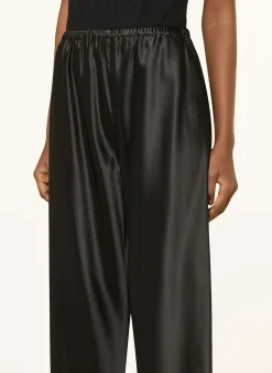 Satinhose BIAS