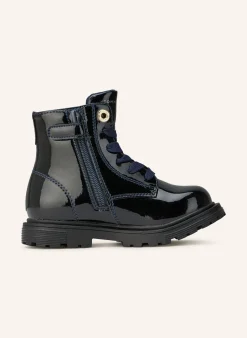 Schnürboots