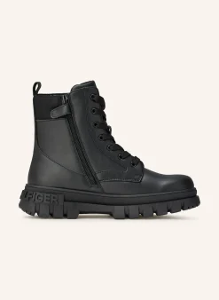 Schnürboots