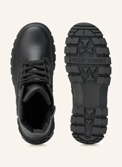 Schnürboots