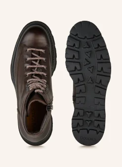 Schnürboots