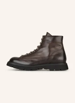 Schnürboots