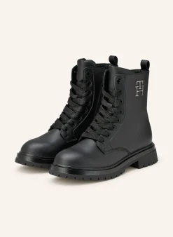 Schnürboots
