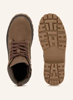 Schnürboots