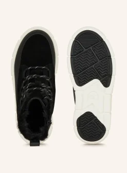 Schnürboots