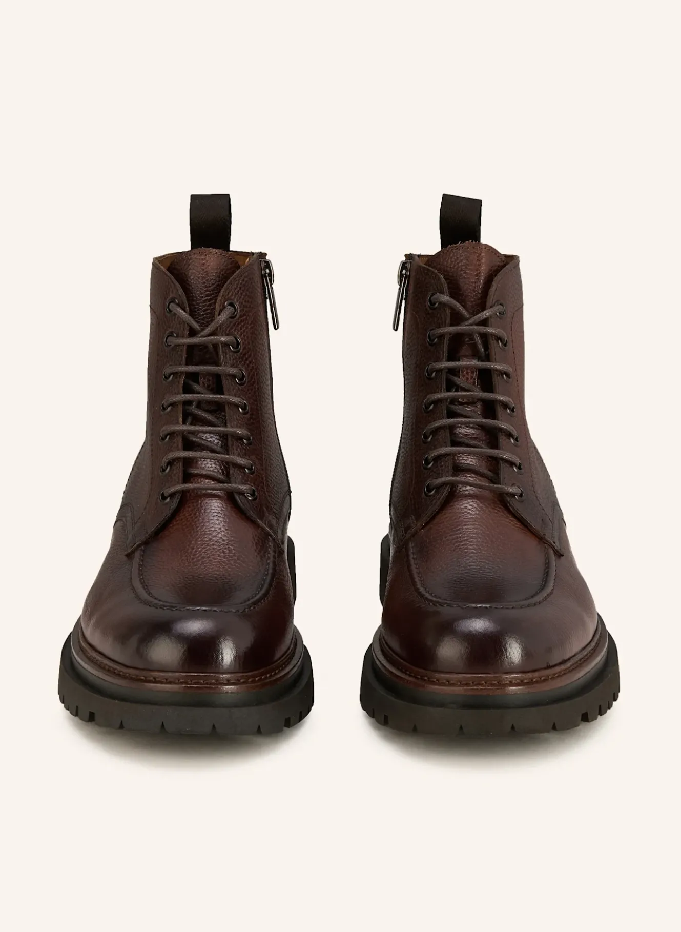 Schnürboots