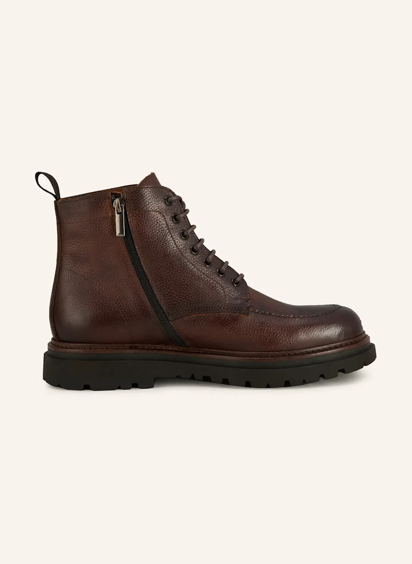 Schnürboots
