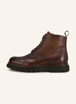 Schnürboots