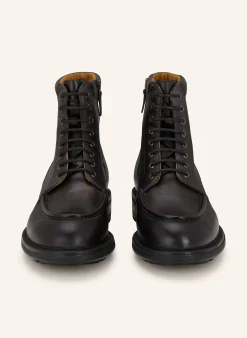 Schnürboots