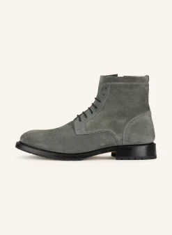 Schnürboots