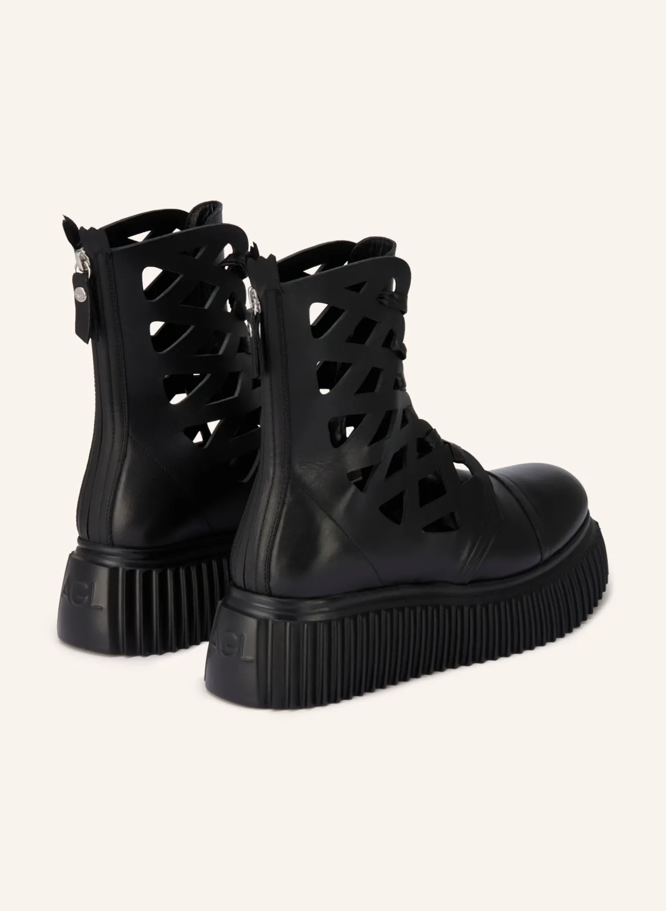 Schnürboots VIGGY mit Cut-outs