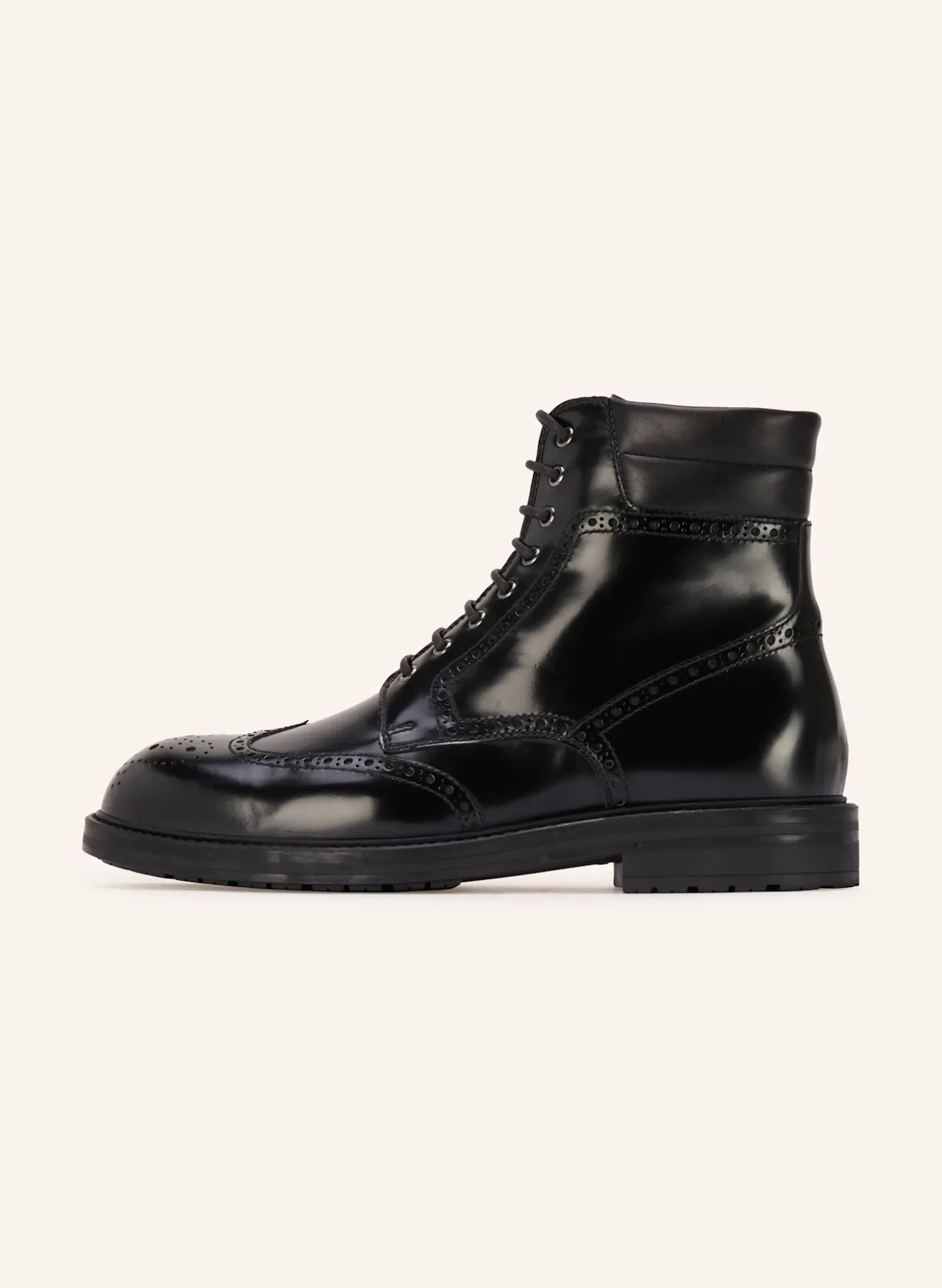 Schnürstiefel