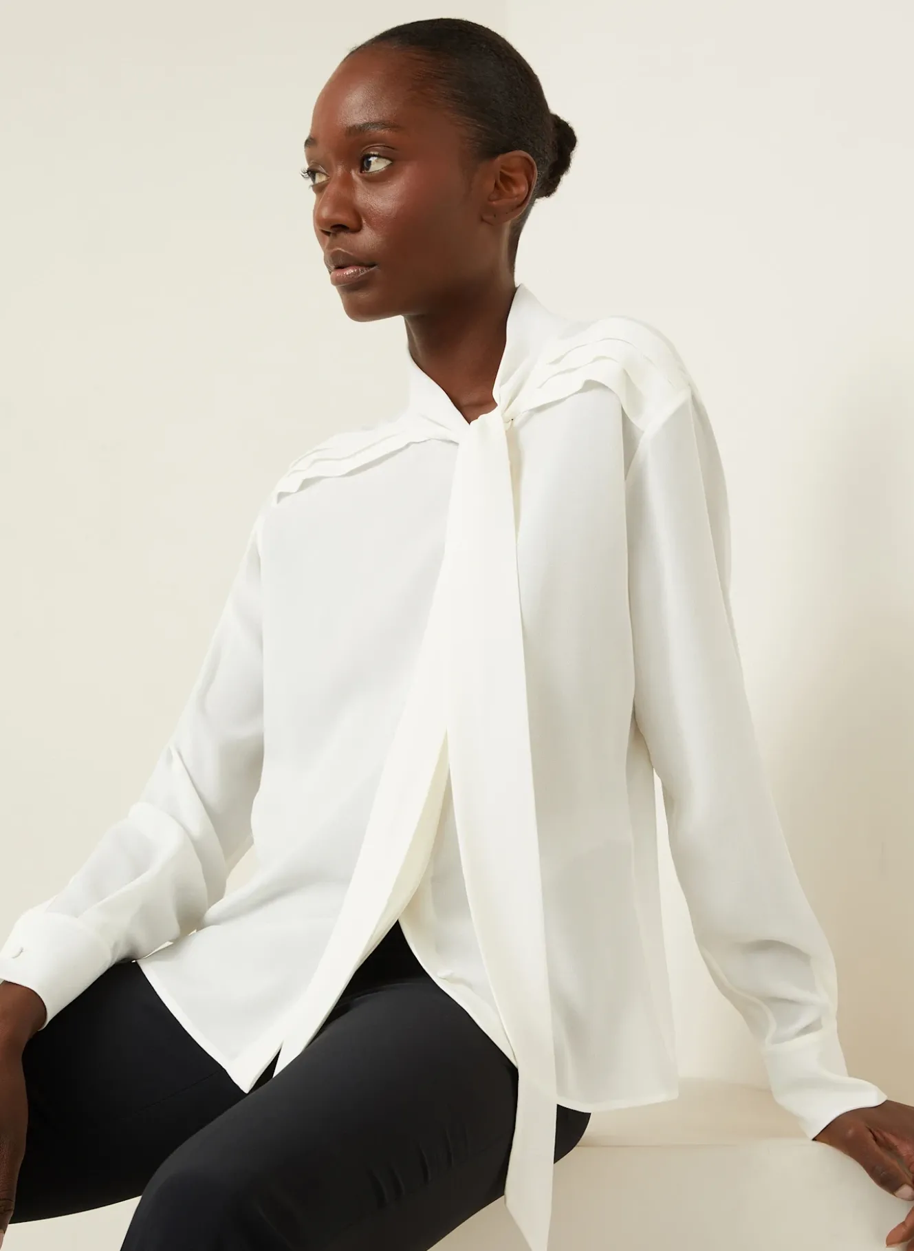Seidenbluse mit Schluppe