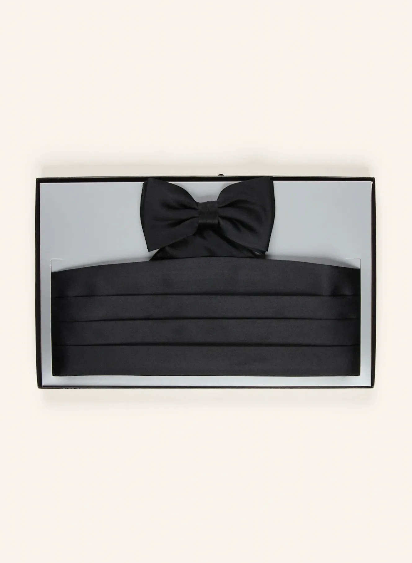Set: Kummerbund, Einstecktuch und Fliege