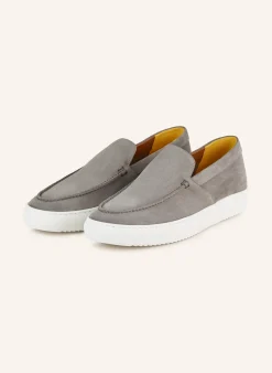 Slipper