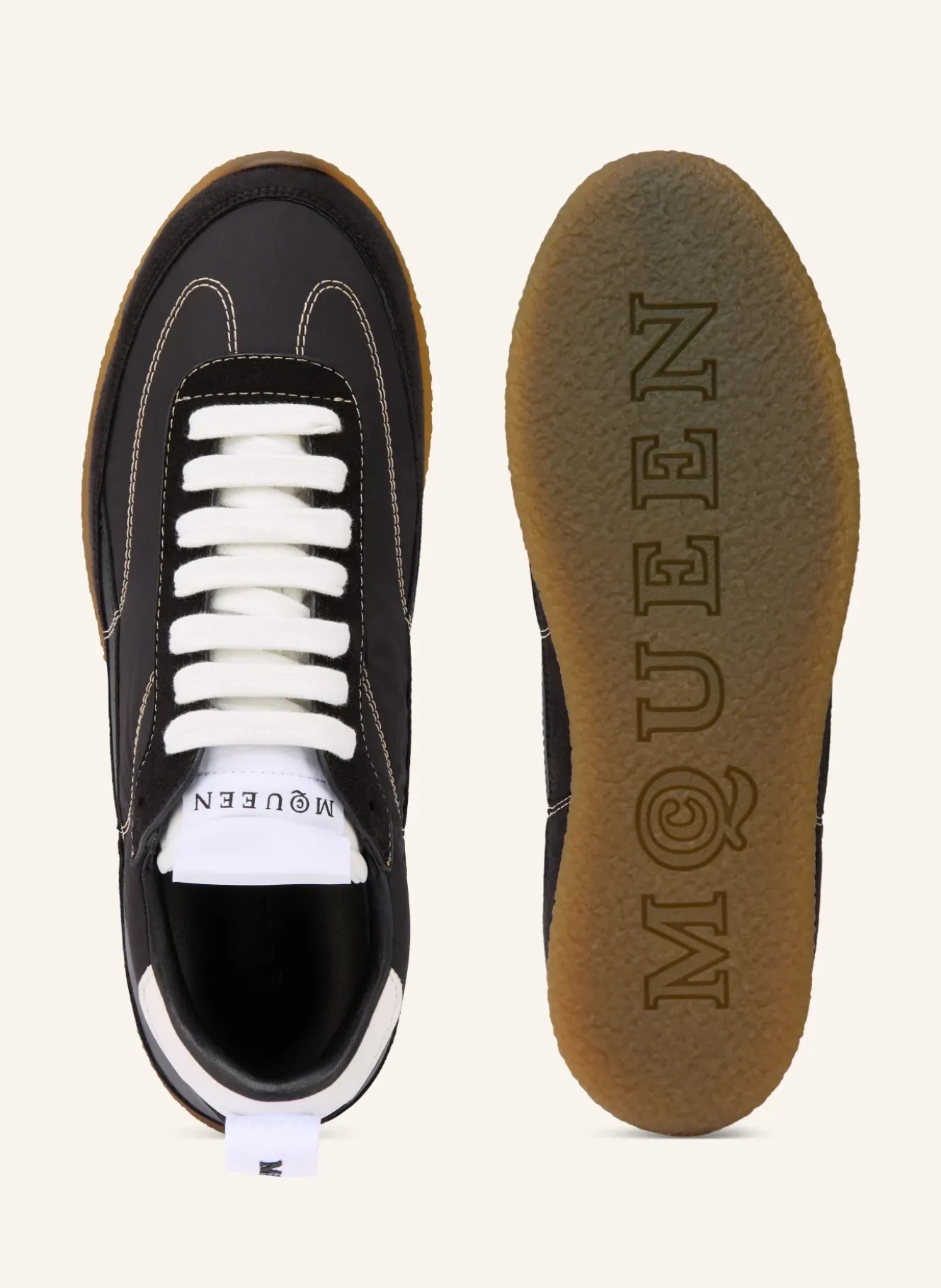 Sneaker