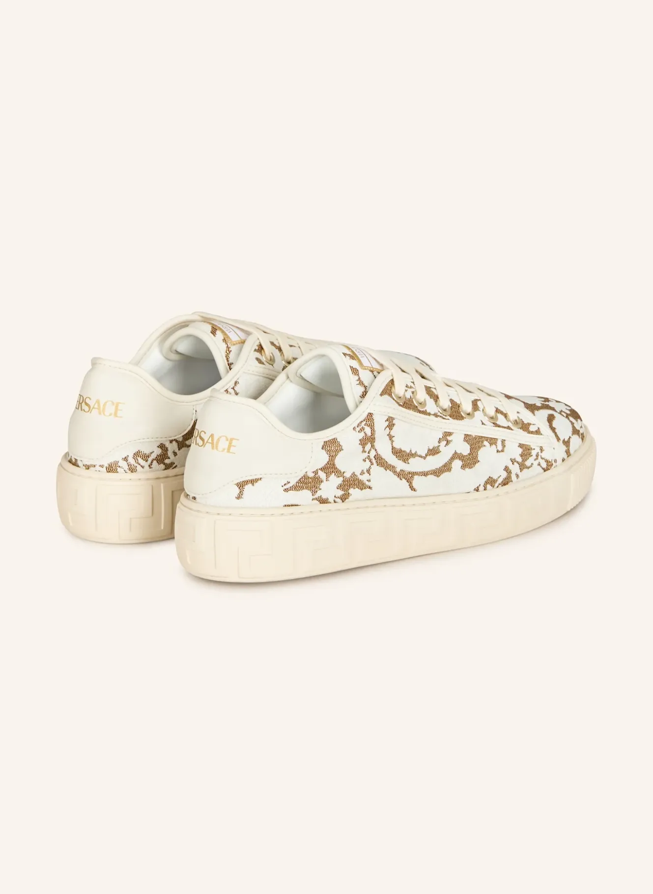 Sneaker