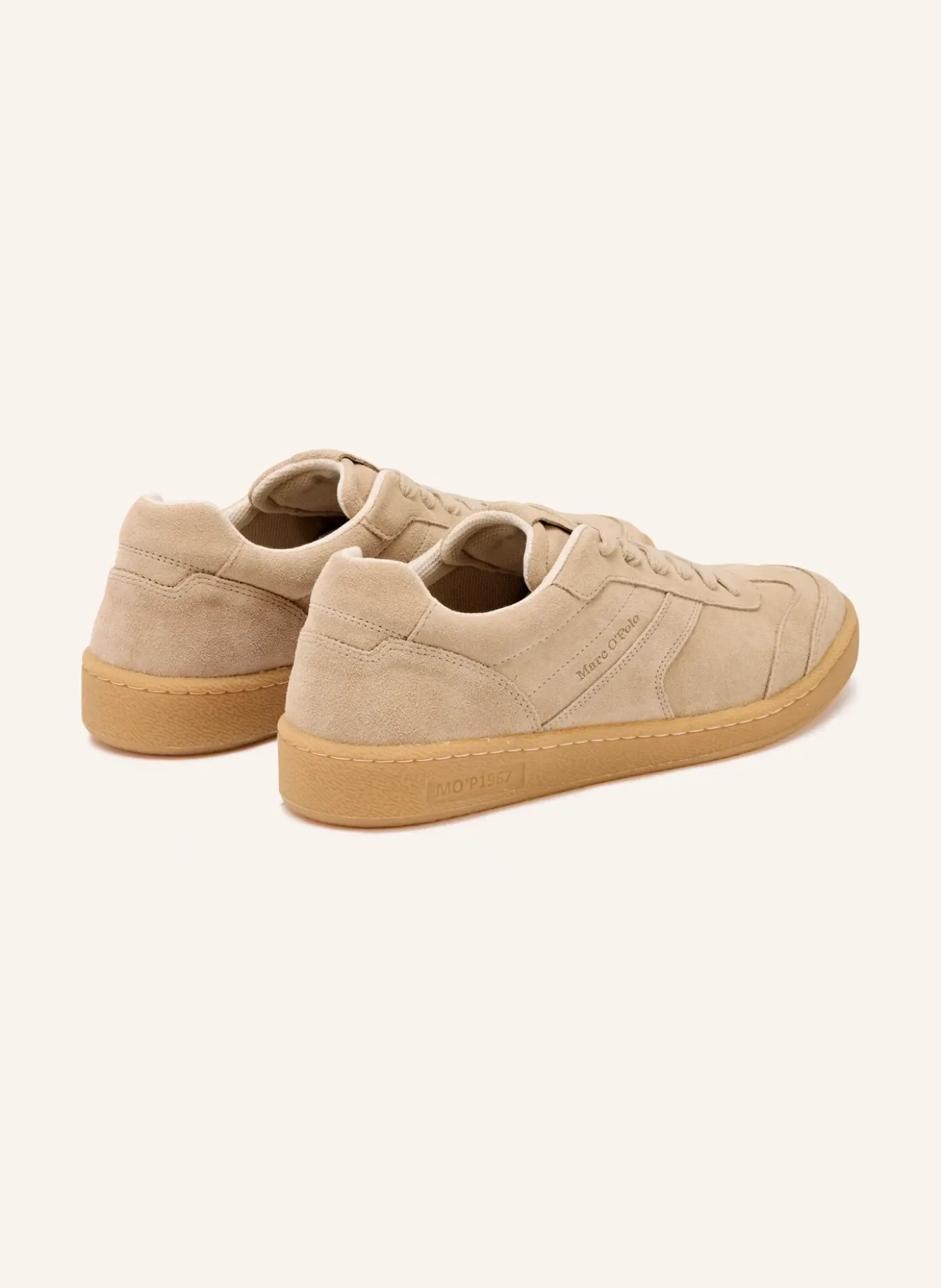 Sneaker