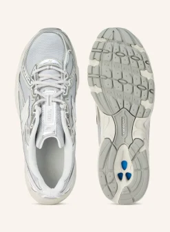 Sneaker 740