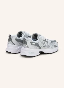 Sneaker 530