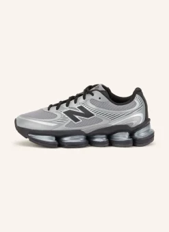 Sneaker 2000